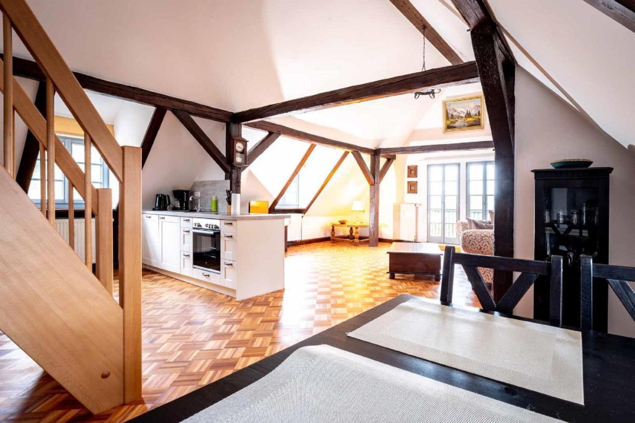 Apartment Geyer-schloss Reinsbronn